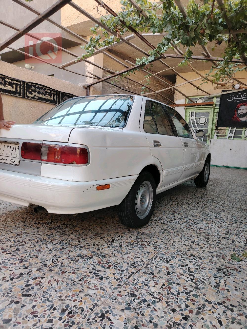 نيسان سنترا